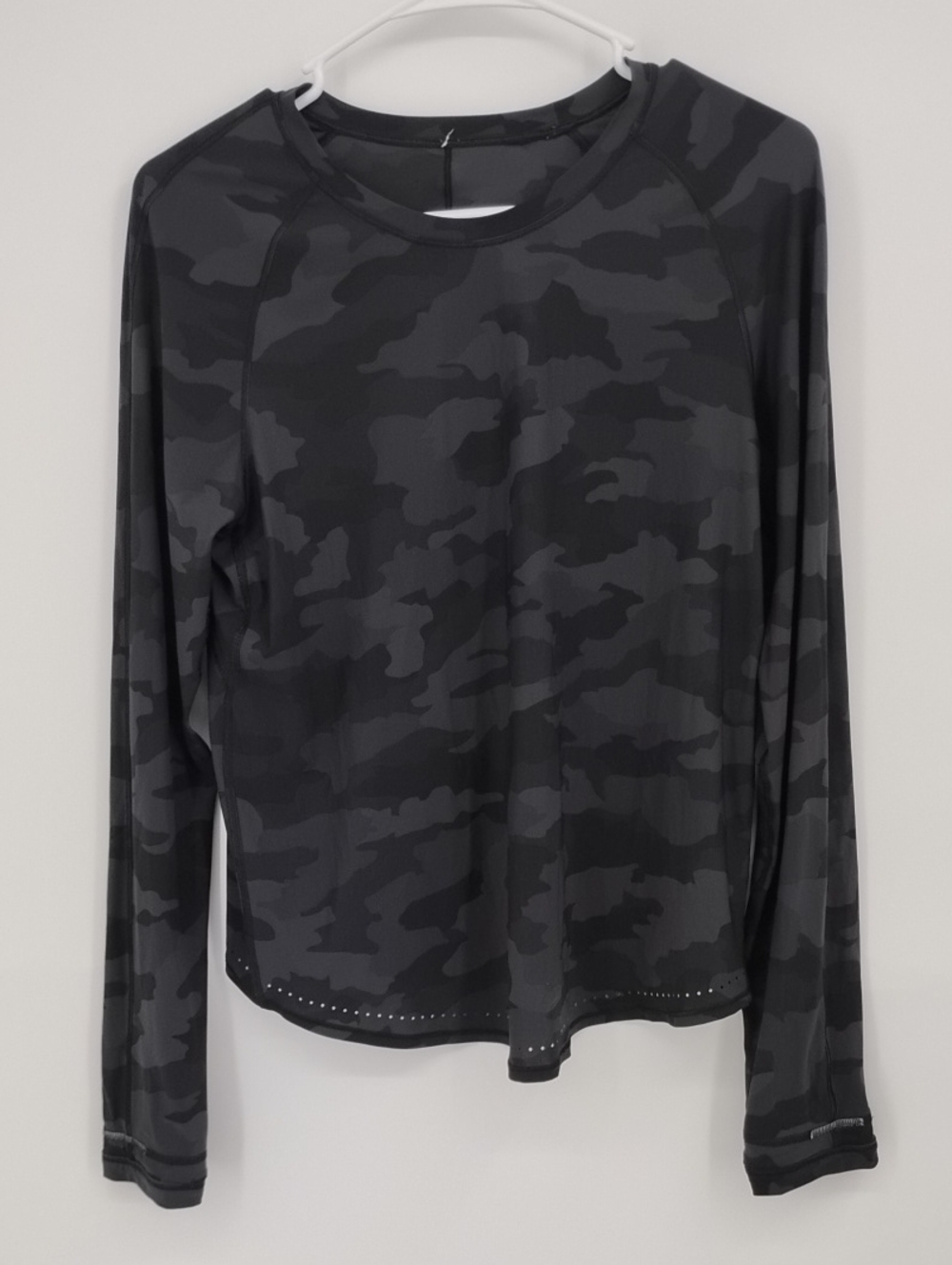 Lululemon Rise and Run Long Sleeve Shirt Heritage 365 Camo Deep Coal Multi 8